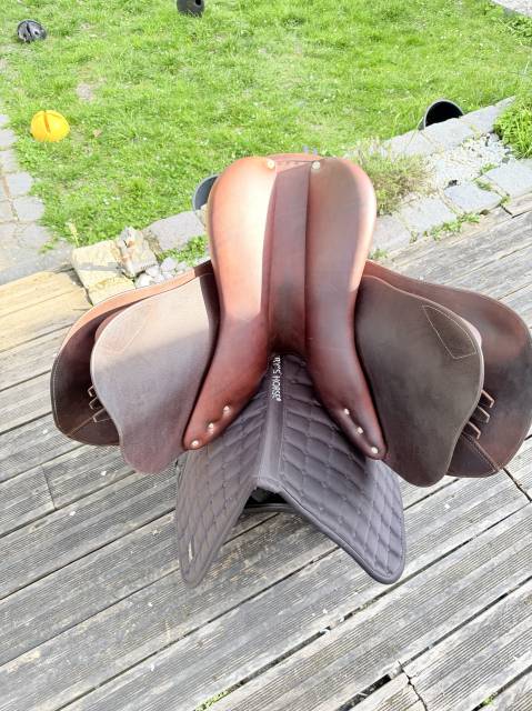 Sella mista Eric Thomas  17" - 2018