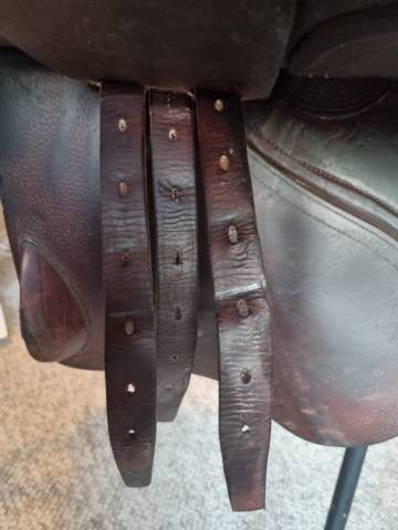 Sella da salto ostacoli CWD  17.5" - 2007