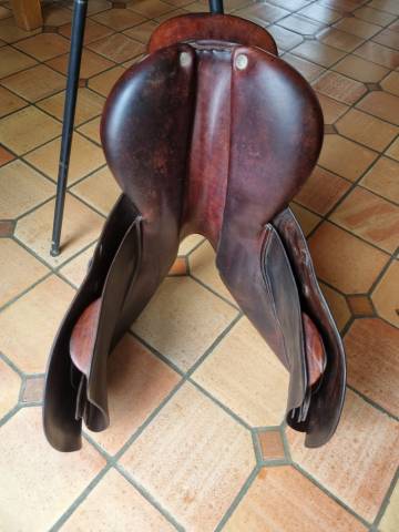 Sella da salto ostacoli CWD  17.5" - 2007