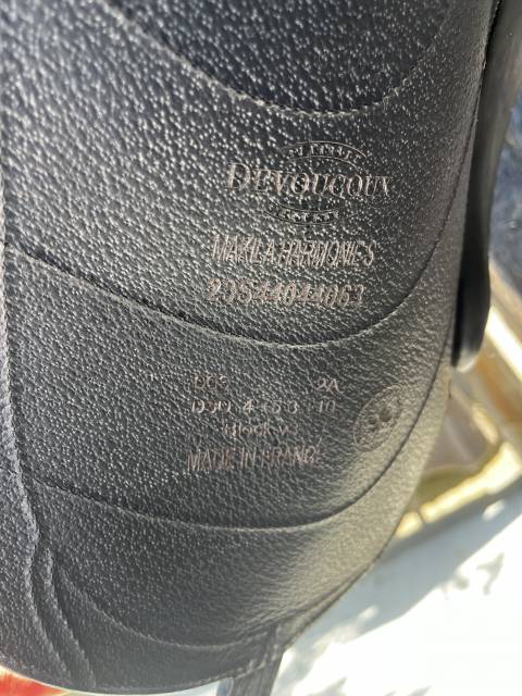 Sella da dressage Devoucoux  18" - 2023