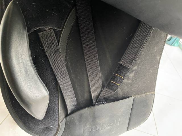 Sella da dressage Wintec  17" - 2022