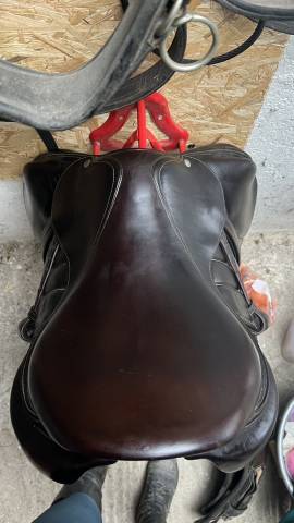 Sella da salto ostacoli Forestier  17.5" - 2021