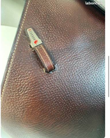 Sella da salto ostacoli Equipe  18" - 2022