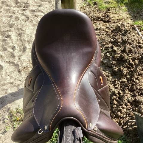 Sella da dressage Devoucoux  18" - 2016