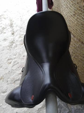 Sella da dressage KENT & MASTERS Dressage Comp&eacute;tition 17" - 2024