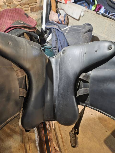 Sella da dressage Altair  17.5" - 2014