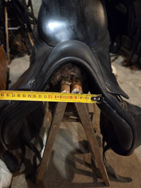 Sella da dressage Altair  17.5" - 2014