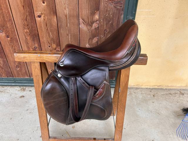 Sella salto Erreplus CA