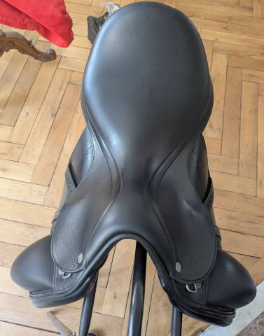 Sella da dressage Equipe  17.5" - 2024