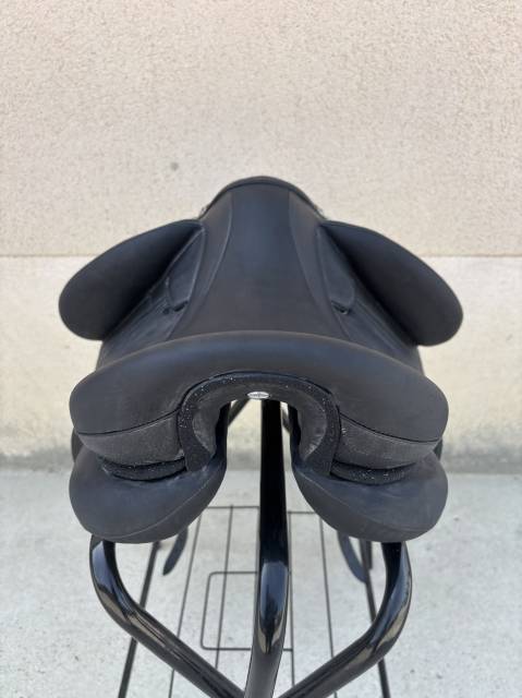 Sella da dressage Devoucoux  18.5" - 2024