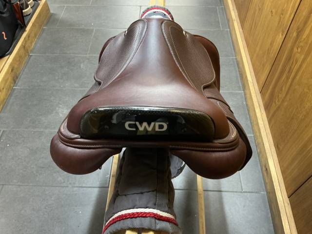 Sella da salto ostacoli CWD  15" - 2015