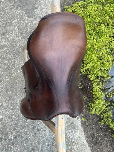 Sella da dressage Forestier FOR 37904213 ex Isabelle 17.5" - 2013