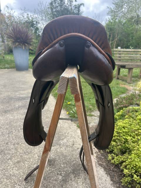 Sella da dressage Forestier FOR 37904213 ex Isabelle 17.5" - 2013