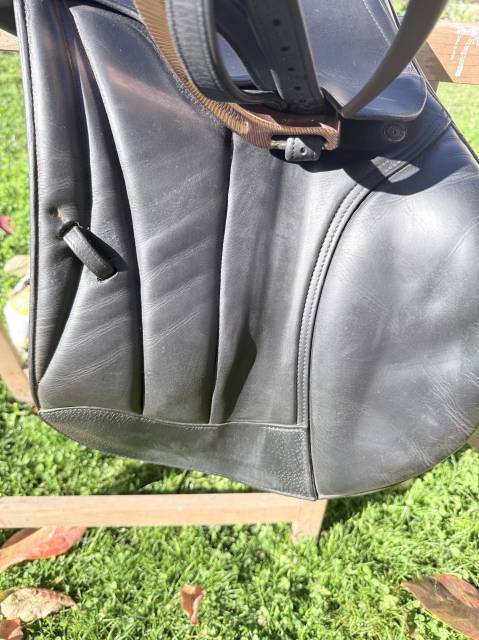 Sella equipe carbon ek-26