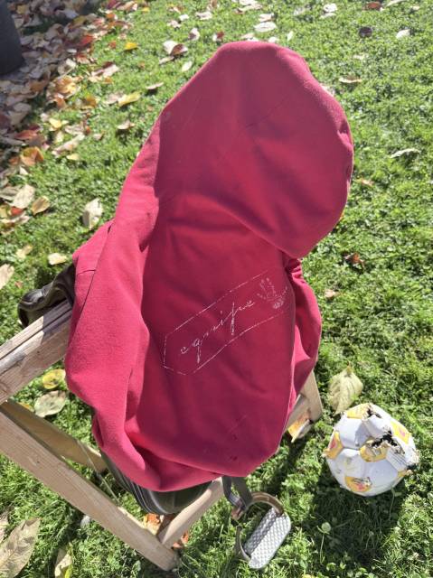 Sella equipe carbon ek-26