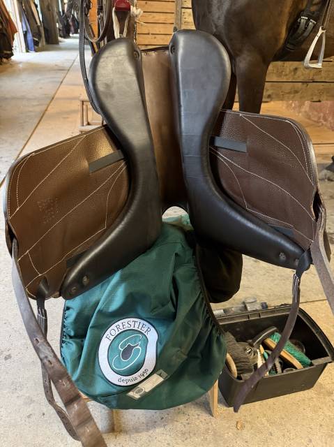 Sella da dressage Forestier  18" - 2025