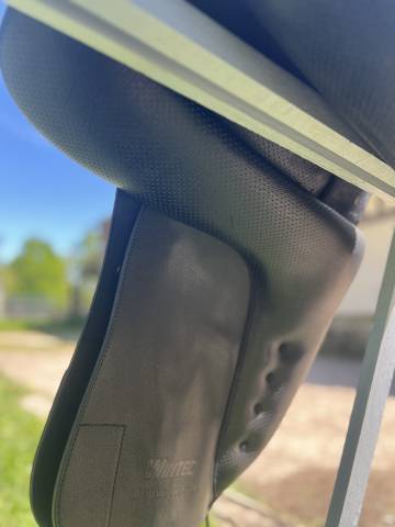 Sella da dressage Wintec  17" - 2020