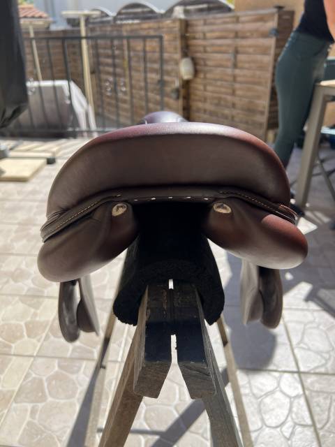 Sella mista Eric Thomas  17.5" - 2025