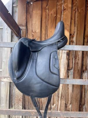 Sella da dressage Antarès  17.5