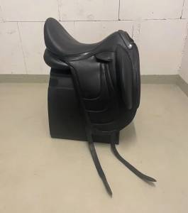 Sella da dressage Devoucoux  17.5