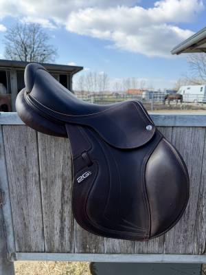 Altra sella CWD 2GS SE31 = siège semi-creux 17