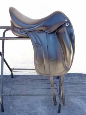 Sella da dressage Equipe DVKEM Carbone  17.5