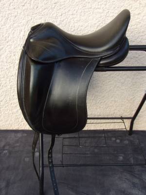 Sella da dressage Childeric  17.5