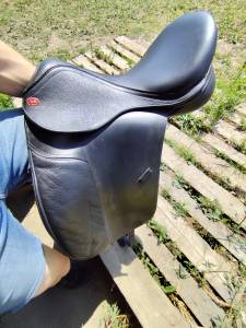 Sella da dressage KENT & MASTERS  17