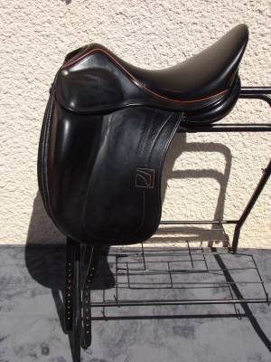 Sella da dressage Childeric  17.5