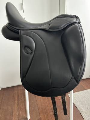 Sella da dressage Zaldi Castel 18