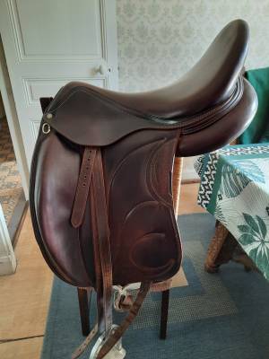 Sella da dressage Devoucoux  18.5