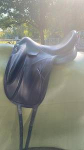 Sella da dressage Devoucoux  18
