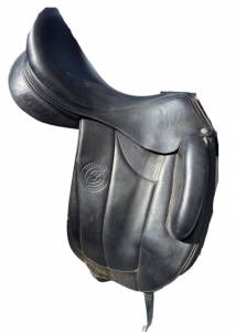 Sella da dressage Forestier  18.5