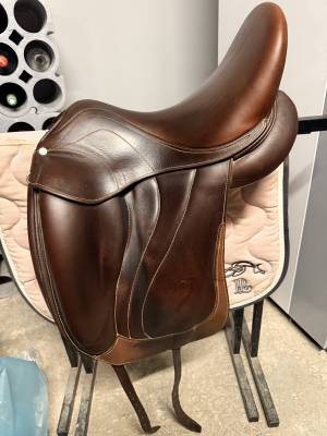 Sella da dressage Antarès  17