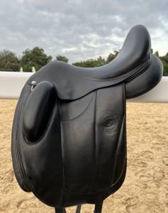 Sella da dressage Forestier  16.5