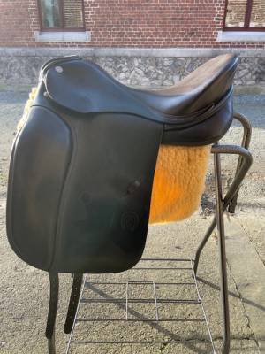 Sella da dressage  Otto Shumacher Profi DynamicSF 17.5