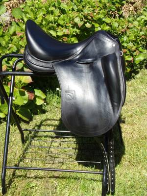 Sella da dressage Childeric  17.5