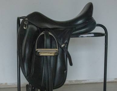 Sella da dressage Equipe  17.5