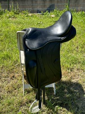 Sella da dressage   17.5