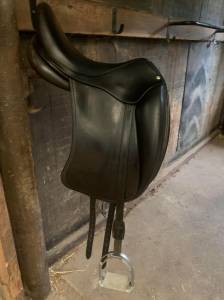 Sella da dressage Macel  17