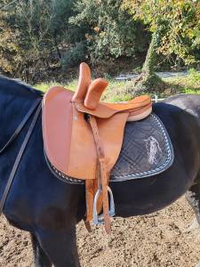 Sella amazzone   16.5