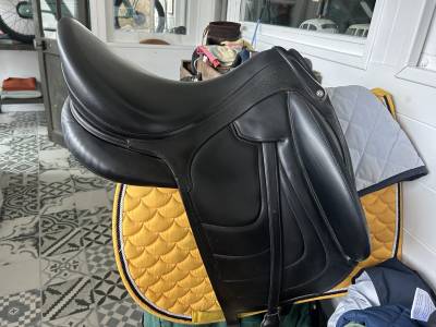 Sella da dressage Devoucoux  17