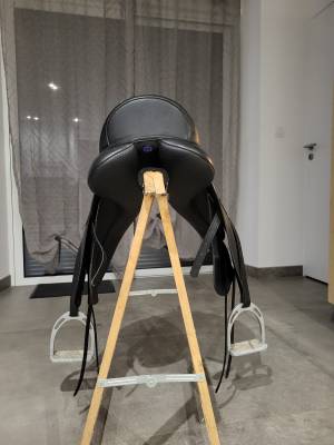 Sella da dressage Wintec  17