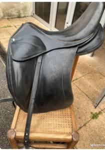 Sella da dressage Childeric  17.5