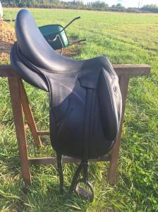 Sella da dressage Devoucoux  18