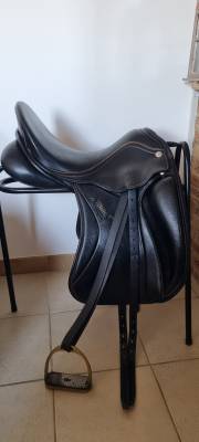 Sella da dressage Zaldi  17.5