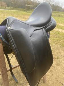 Sella da dressage Aulion  17.5