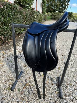 Sella da dressage Devoucoux  17