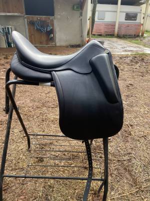 Sella da dressage Aulion  18