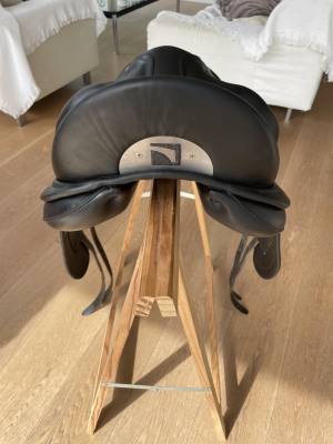 Sella da dressage Childeric  17.5